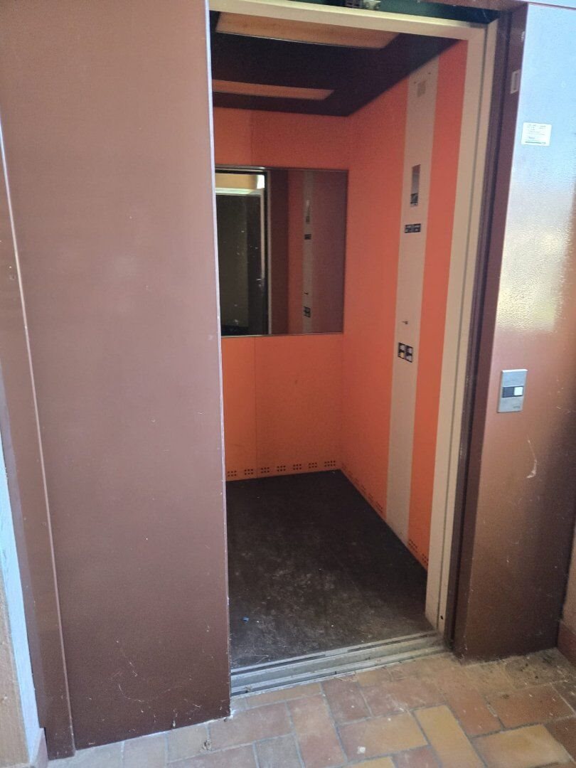 Appartement à vendre, 3700m², Egletons
