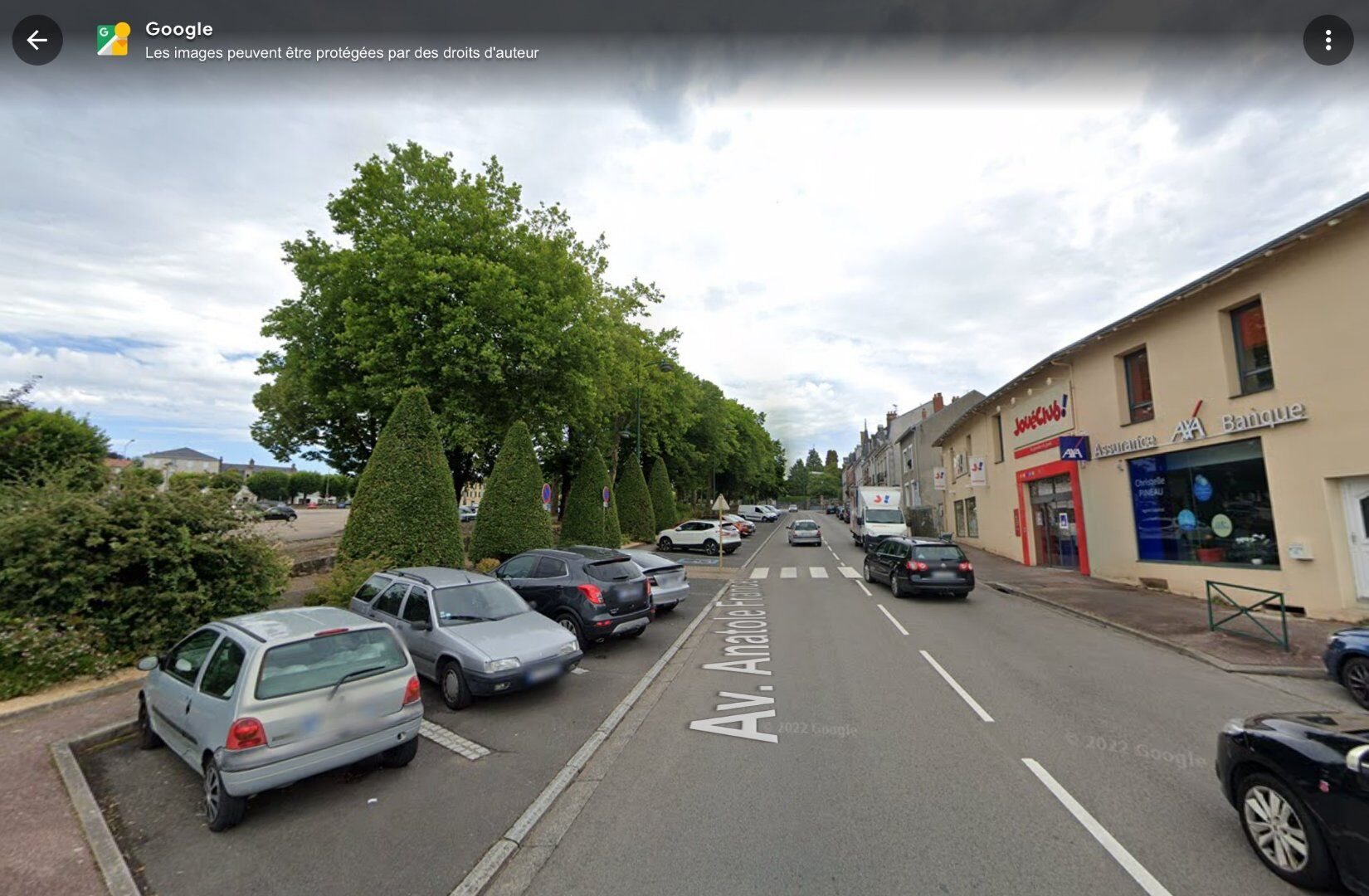 Maison à vendre, 920m², Saint-Junien
