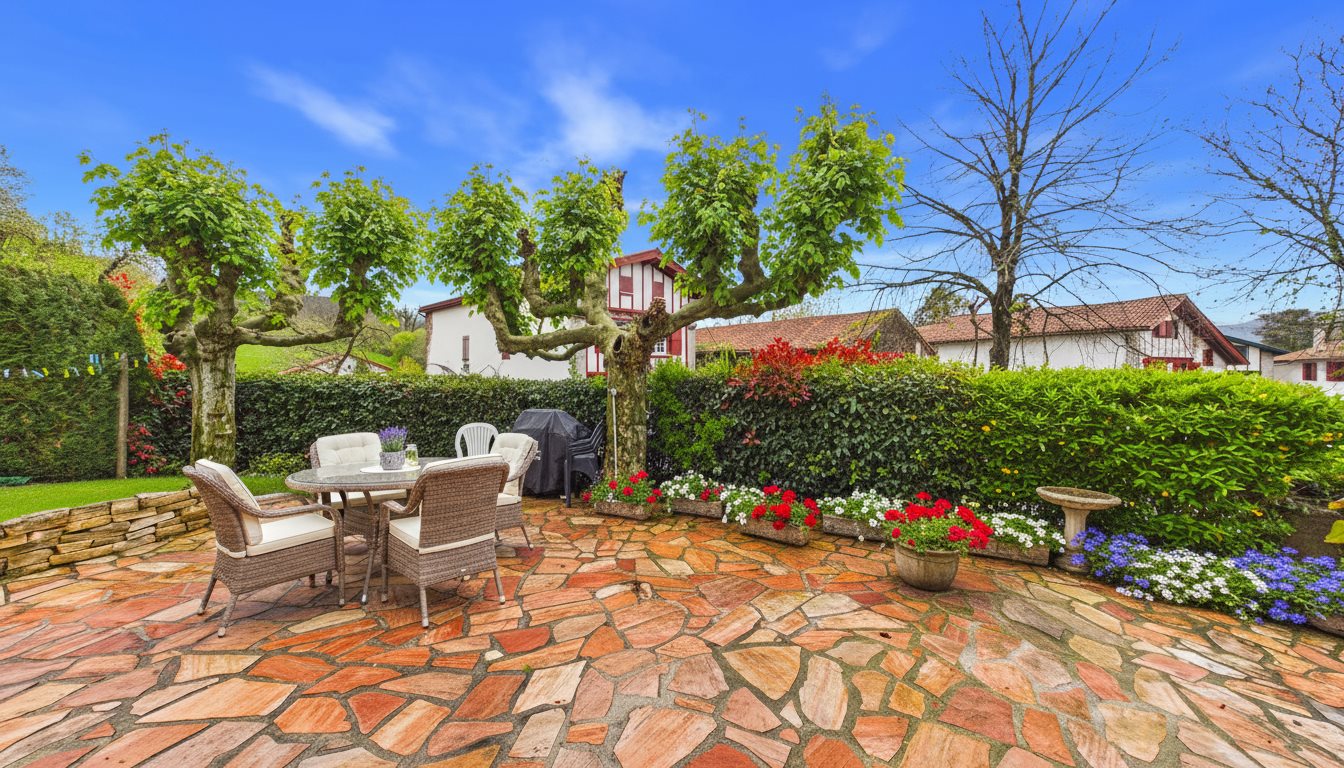 Maison à vendre, 175m², Ainhoa