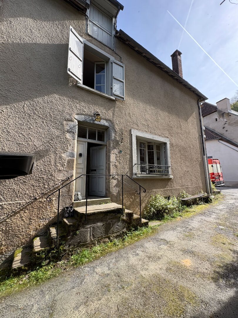 Maison à vendre, 136m², Ségur-le-Château