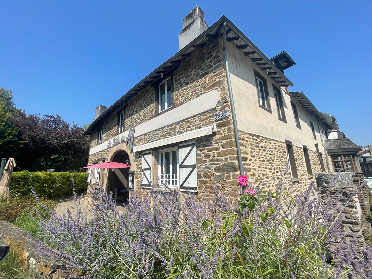 Maison à vendre, 330m², Uzerche