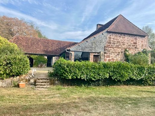 Maison 5 pièces 152 m² · à Segonzac · 152 m² · 370 000 €