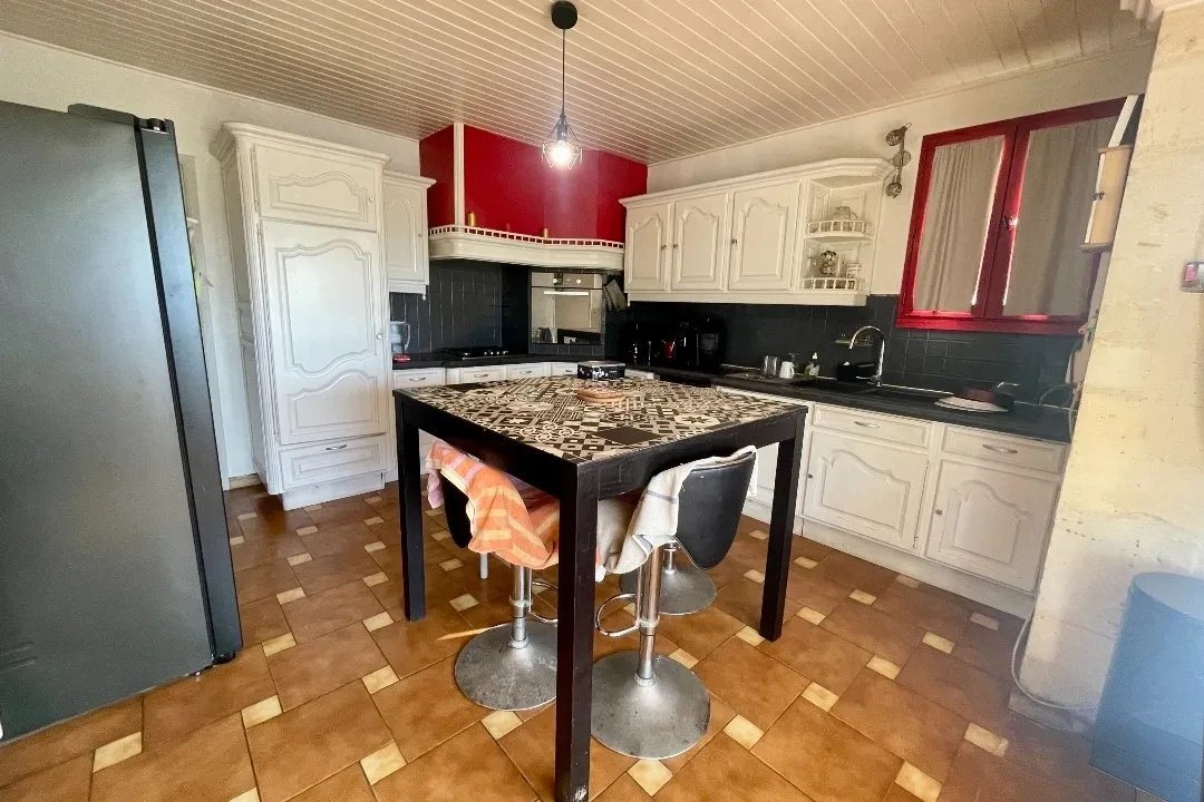 Maison à vendre, 185m², Trizay