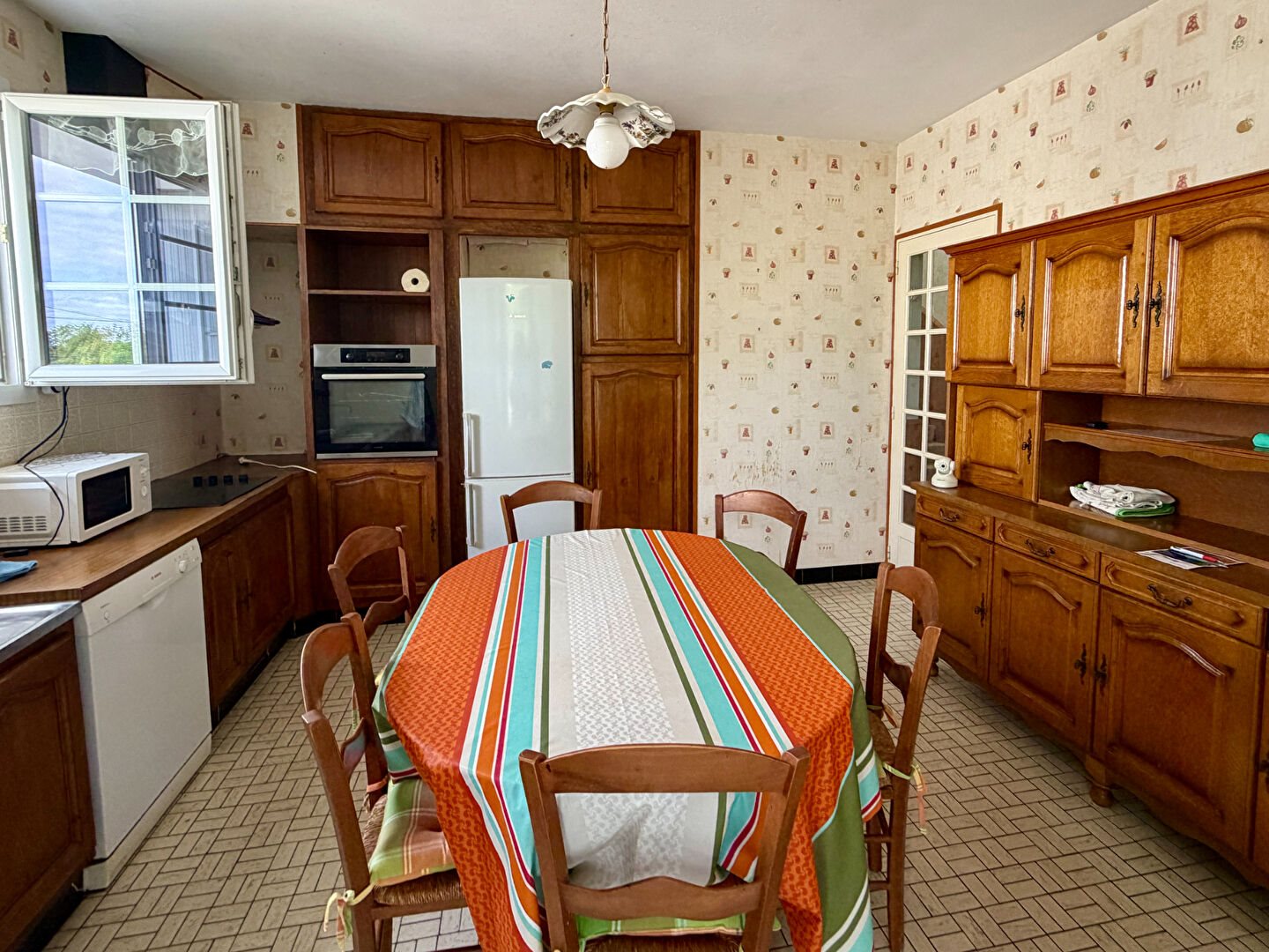 Maison à vendre, 171m², Saintes