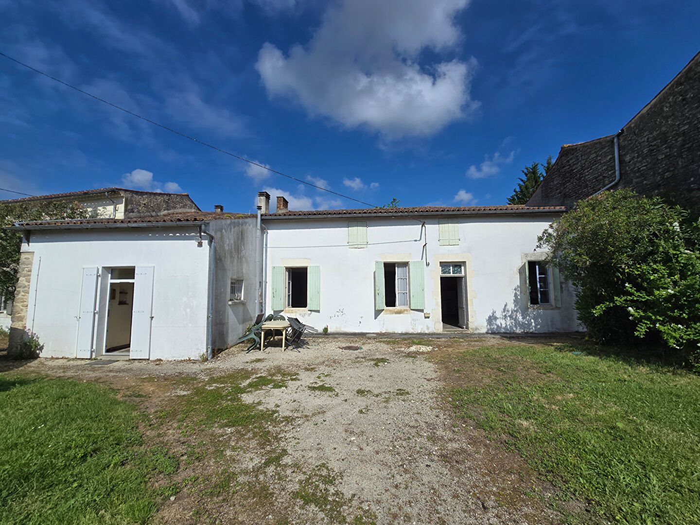 Maison à vendre, 125m², Lozay
