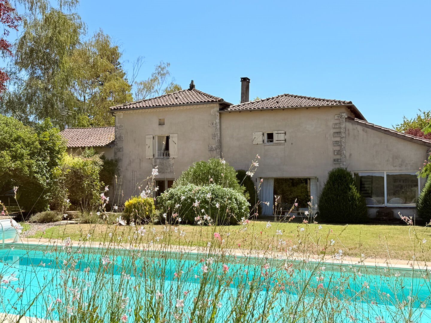 Maison à vendre, 360m², Verteillac