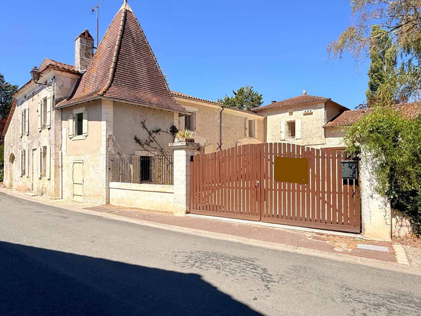 Maison à vendre, 360m², Verteillac