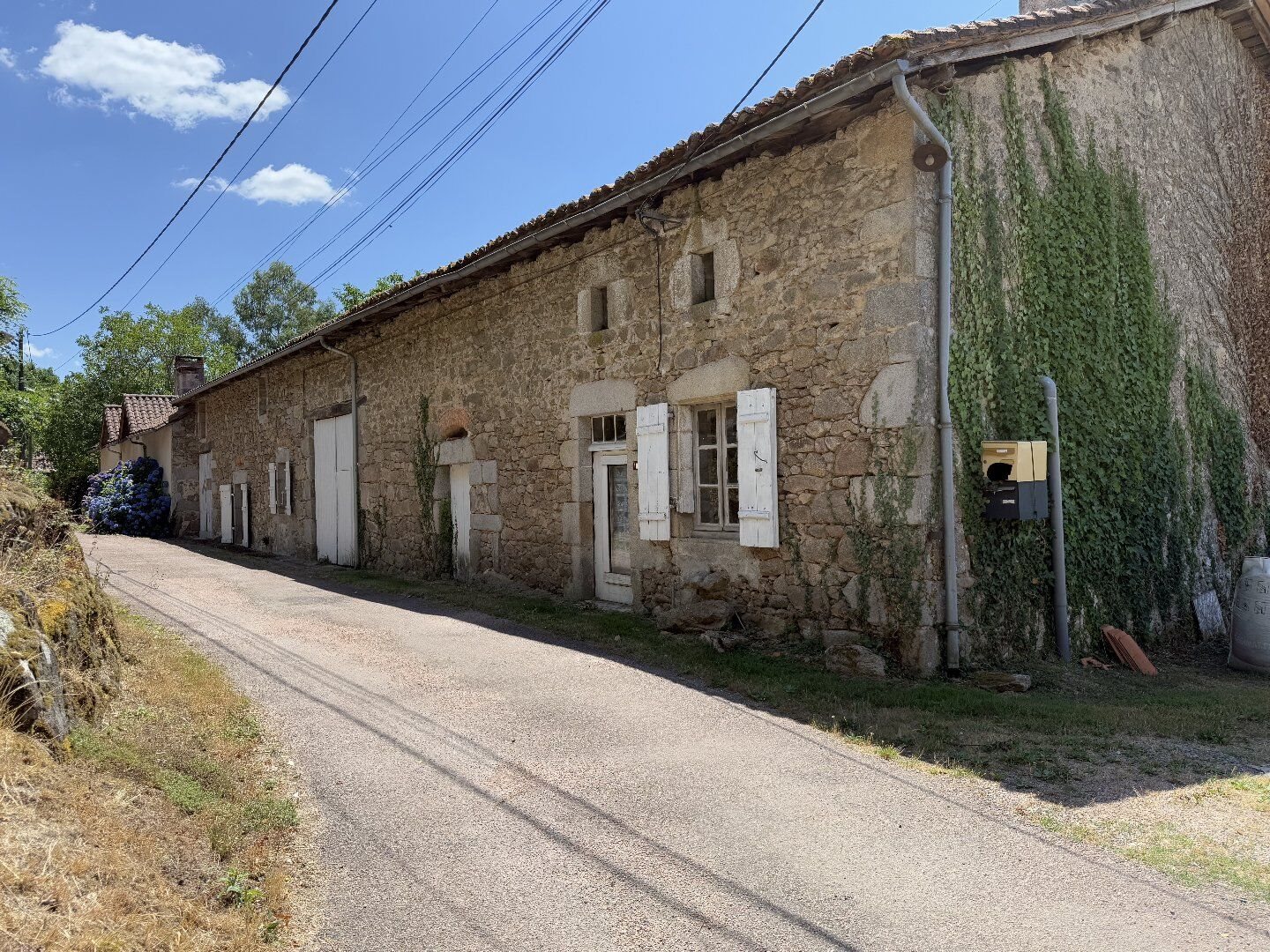 Maison à vendre, 231m², Saint-Barthélemy-de-Bussière