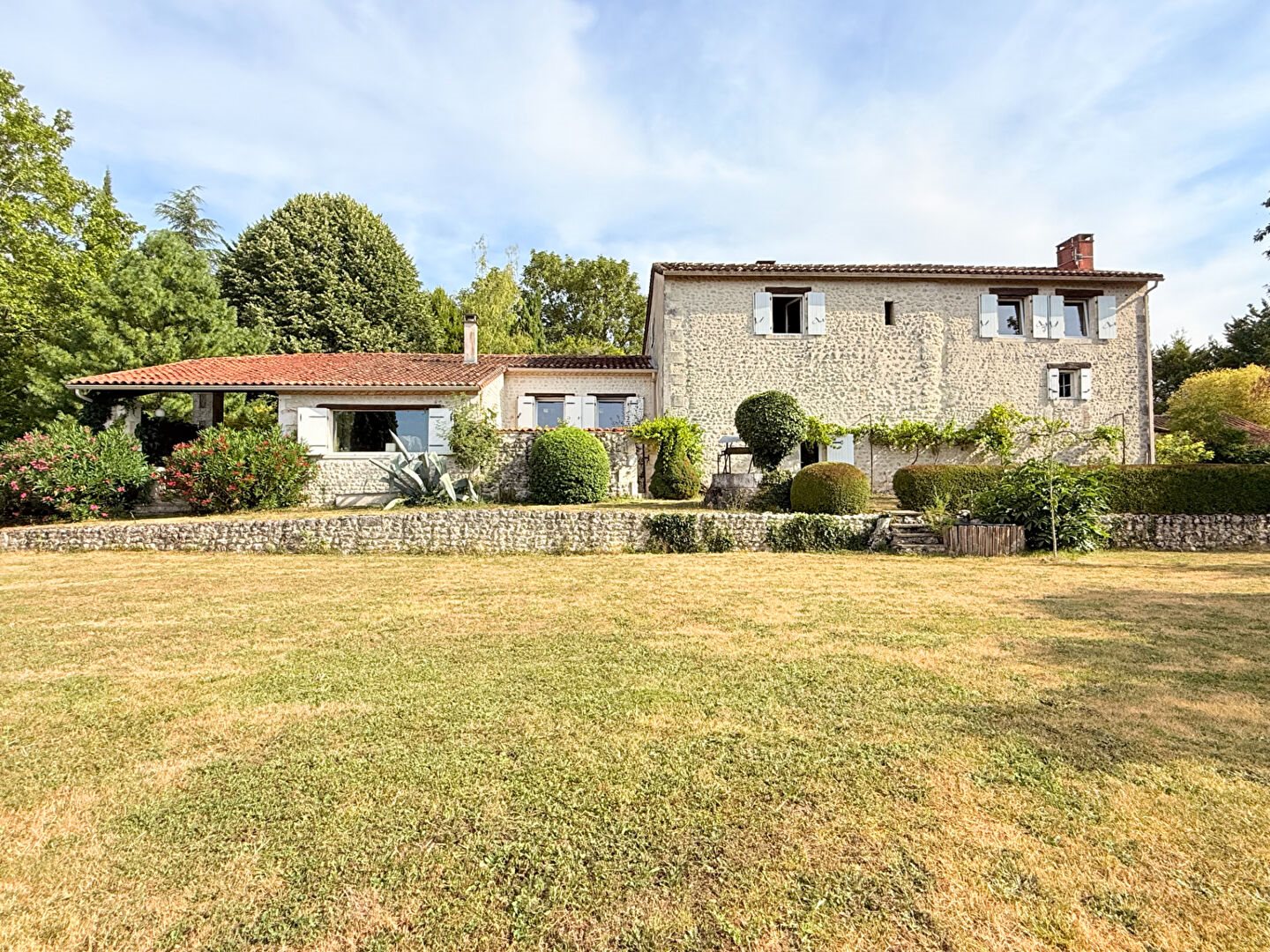 Maison à vendre, 313m², Montmoreau