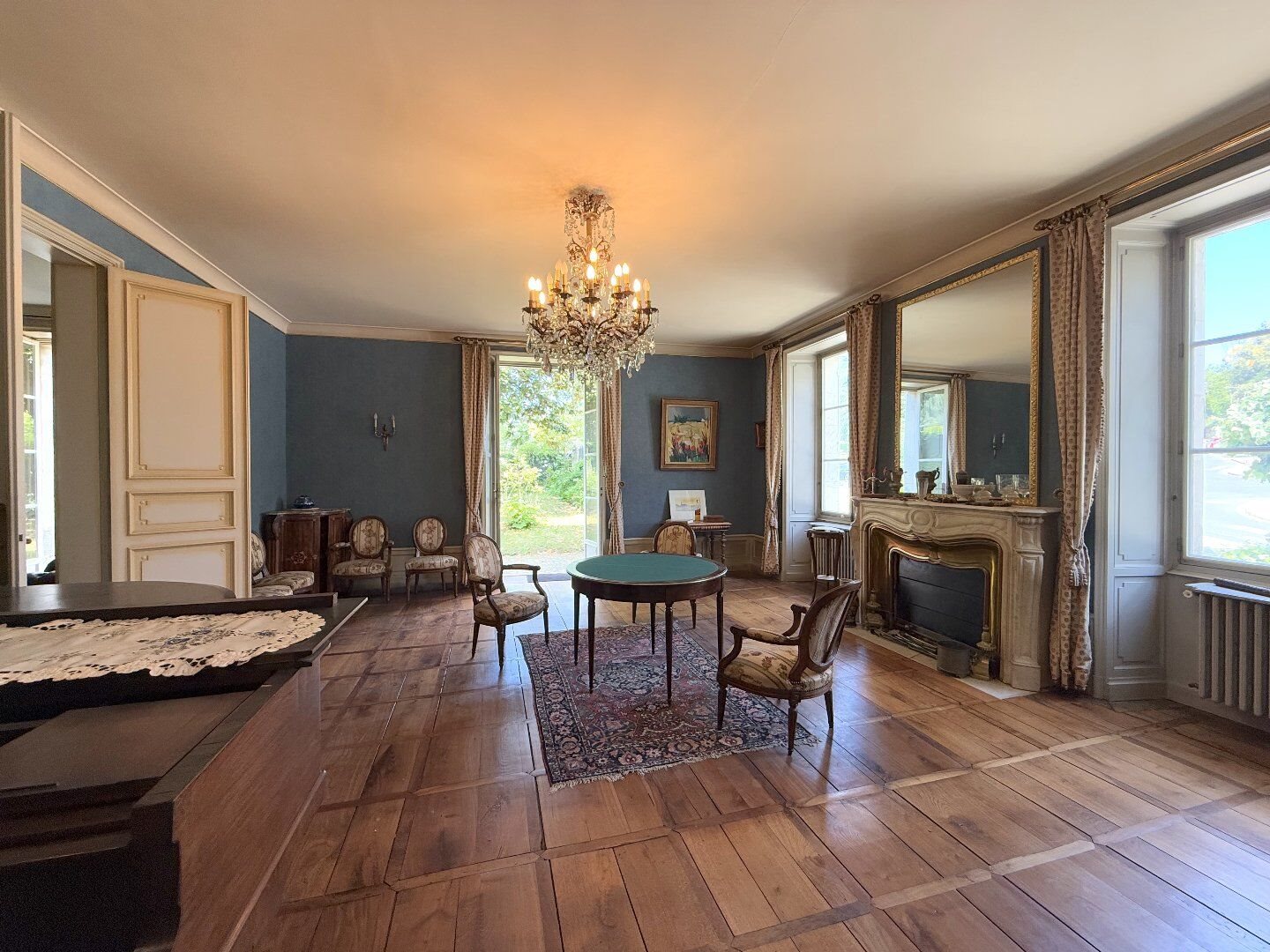 Maison à vendre, 372m², Nontron