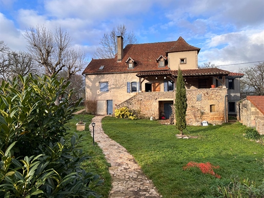 Maison 6 pièces 180 m² · à Cambes · 180 m² · 390 000 €