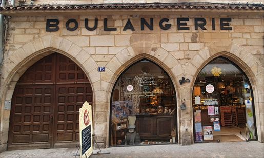 Local commercial 3 pièces 83 m² · à Figeac · 83 m² · 95 000 €