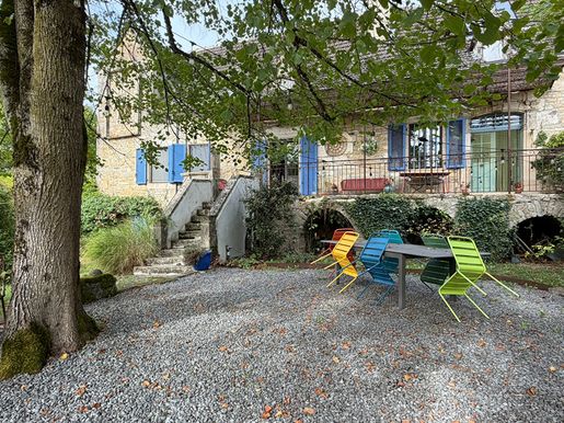 Maison 8 pièces 200 m² · à Cambes · 200 m² · 367 500 €