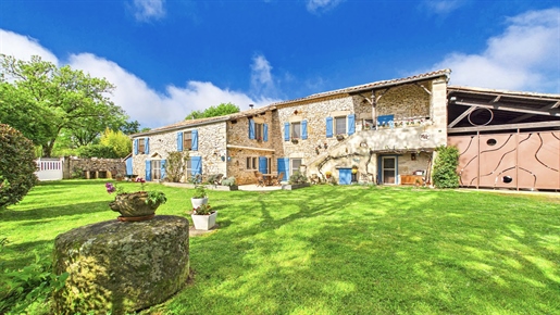Maison 5 pièces 244 m² · à Penne · 244 m² · 530 000 €