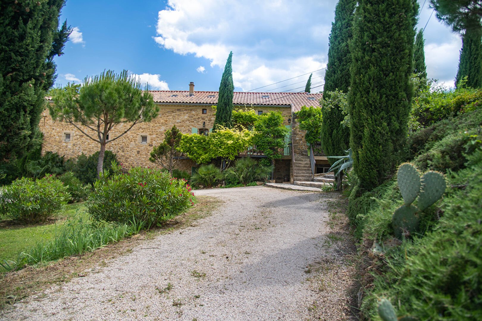 Maison à vendre, 668m², Sabran