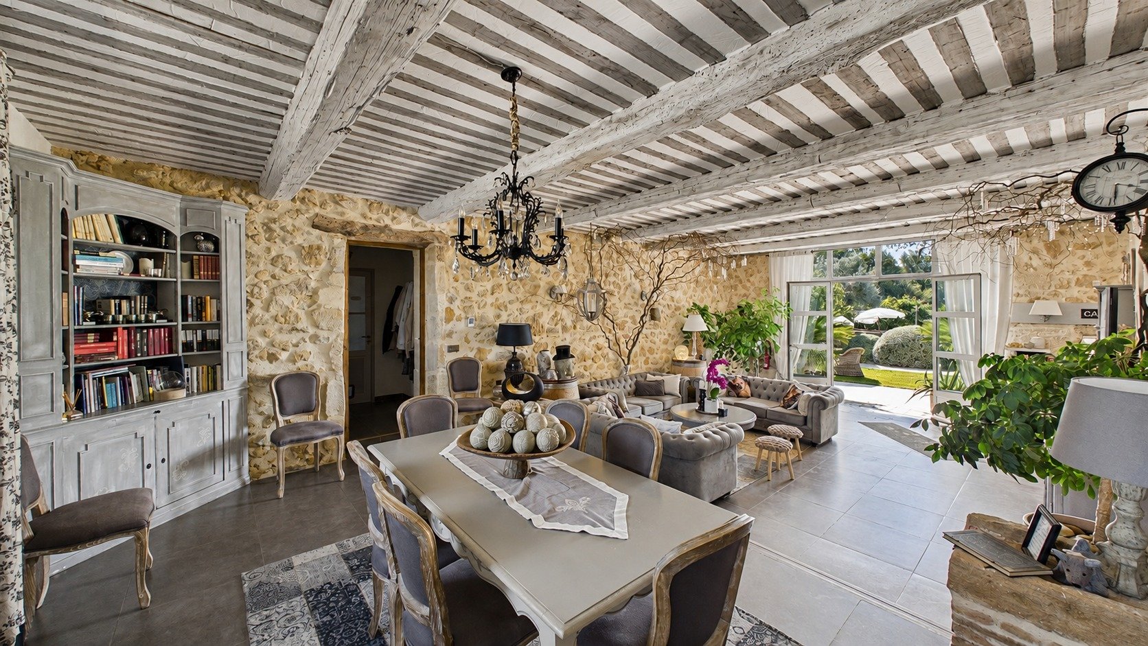 Maison à vendre, 675m², Roquemaure