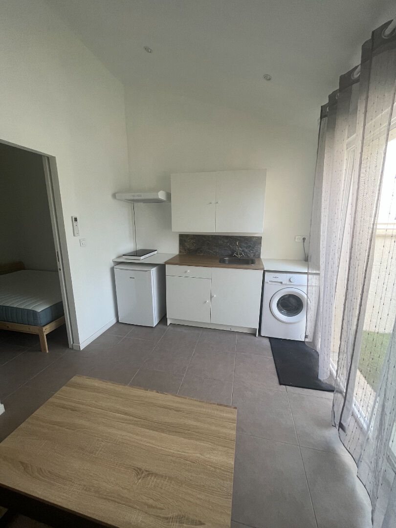 Appartement à louer, 23m², Barbentane