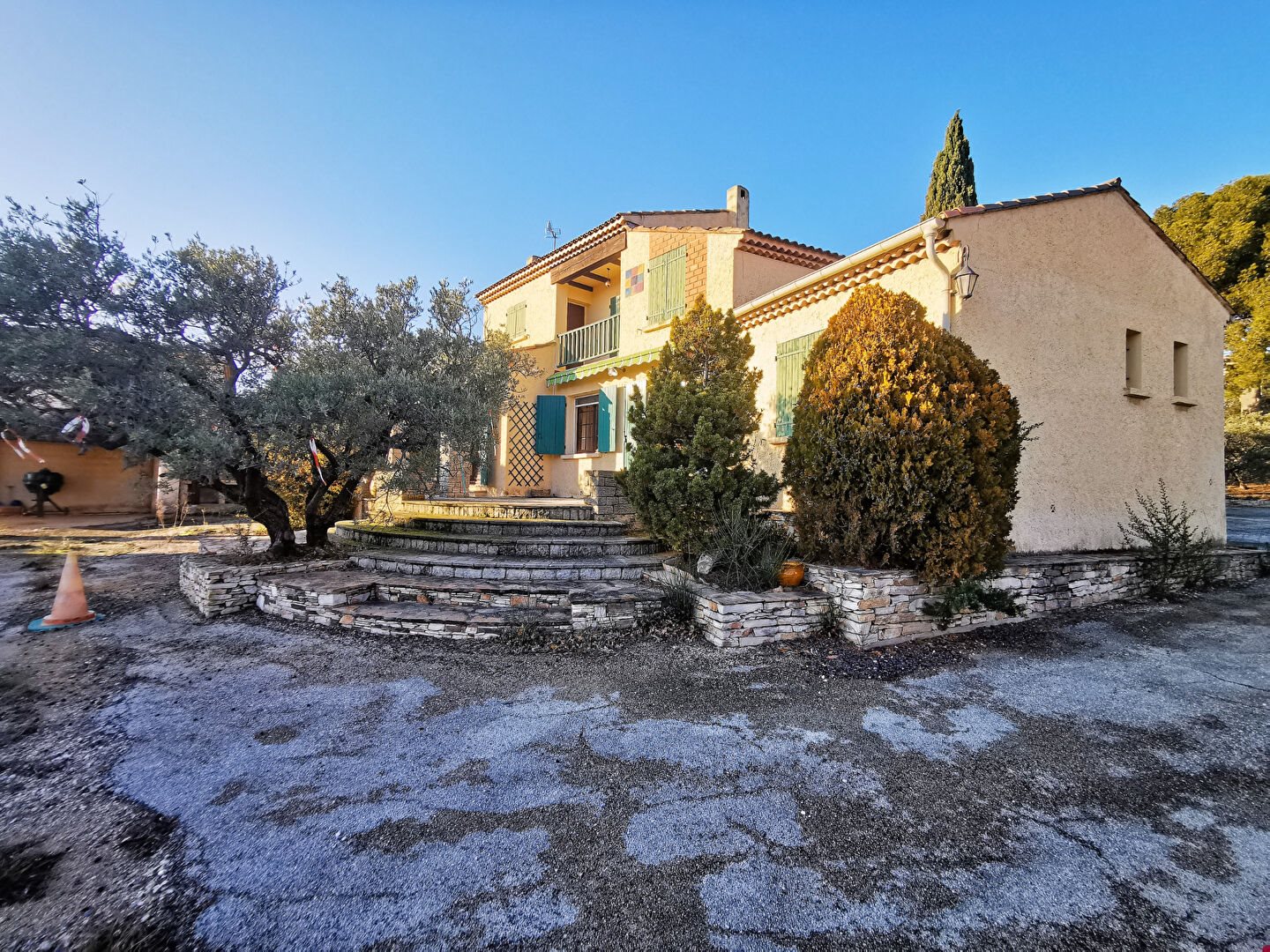 Maison à vendre, 138m², La Fare-les-Oliviers