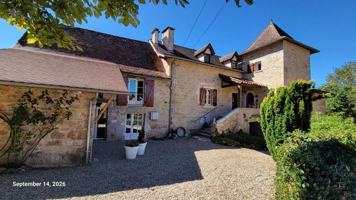 Maison 8 pièces 176 m² · à Ols-Et-Rinhodes · 176 m² · 323 900 €