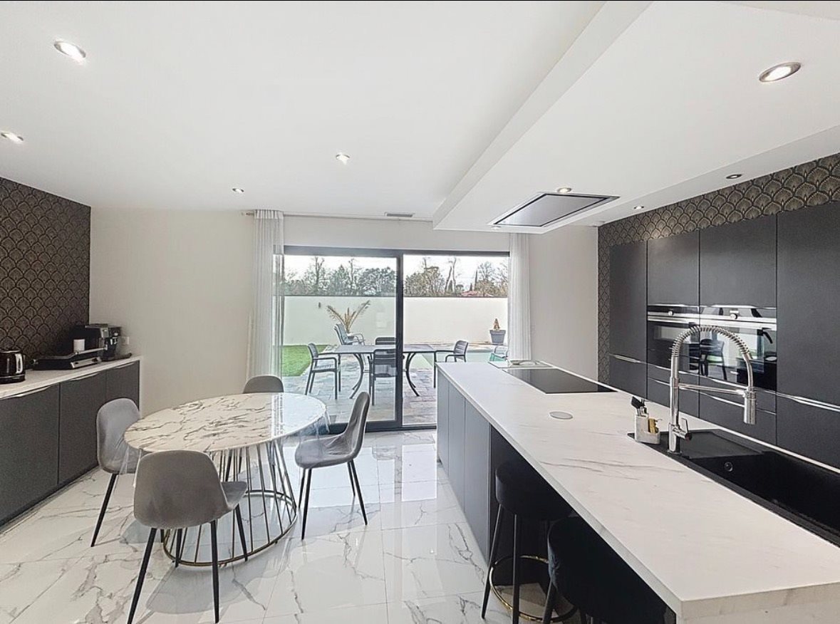 Maison à vendre, 152m², Bressols