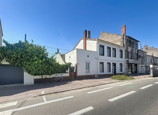 Maison 10 pièces 214 m² · à Montauban · 214 m² · 306 900 €