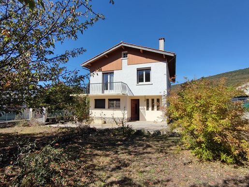 Maison 5 pièces 123 m² · à Bélesta · 123 m² · 197 000 €