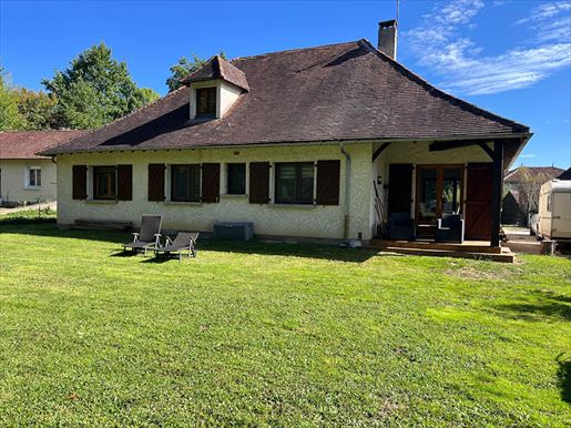 Maison 5 pièces 155 m² · à Vayrac · 155 m² · 240 000 €