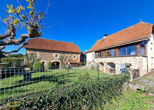 Maison 8 pièces 180 m² · à Leyme · 180 m² · 201 500 €