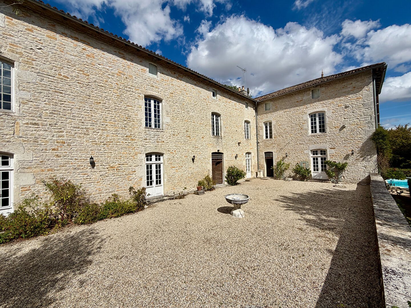 Maison à vendre, 642m², Lizant