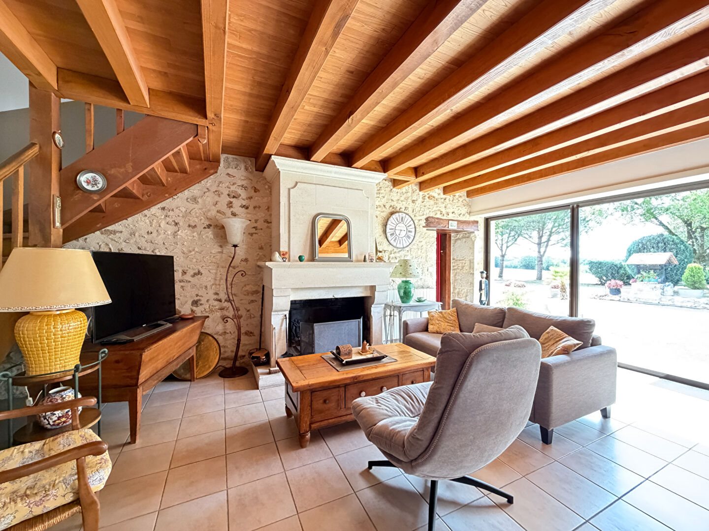 Maison à vendre, 211m², Nanteuil-en-Vallée
