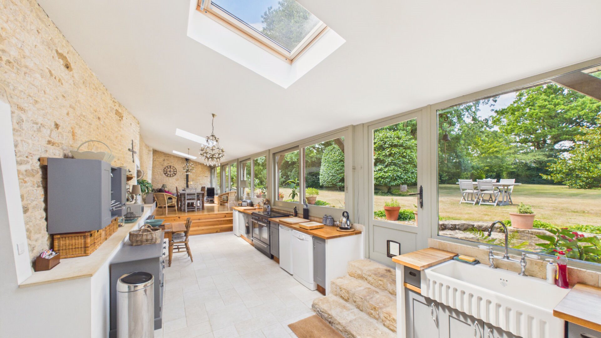 Maison à vendre, 234m², Saint-Coutant