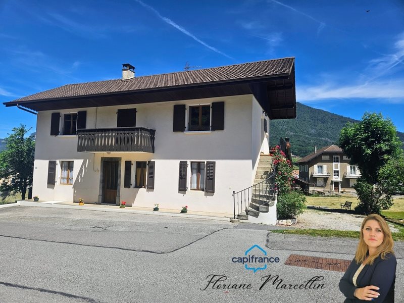 Maison à vendre, 122m², Vougy