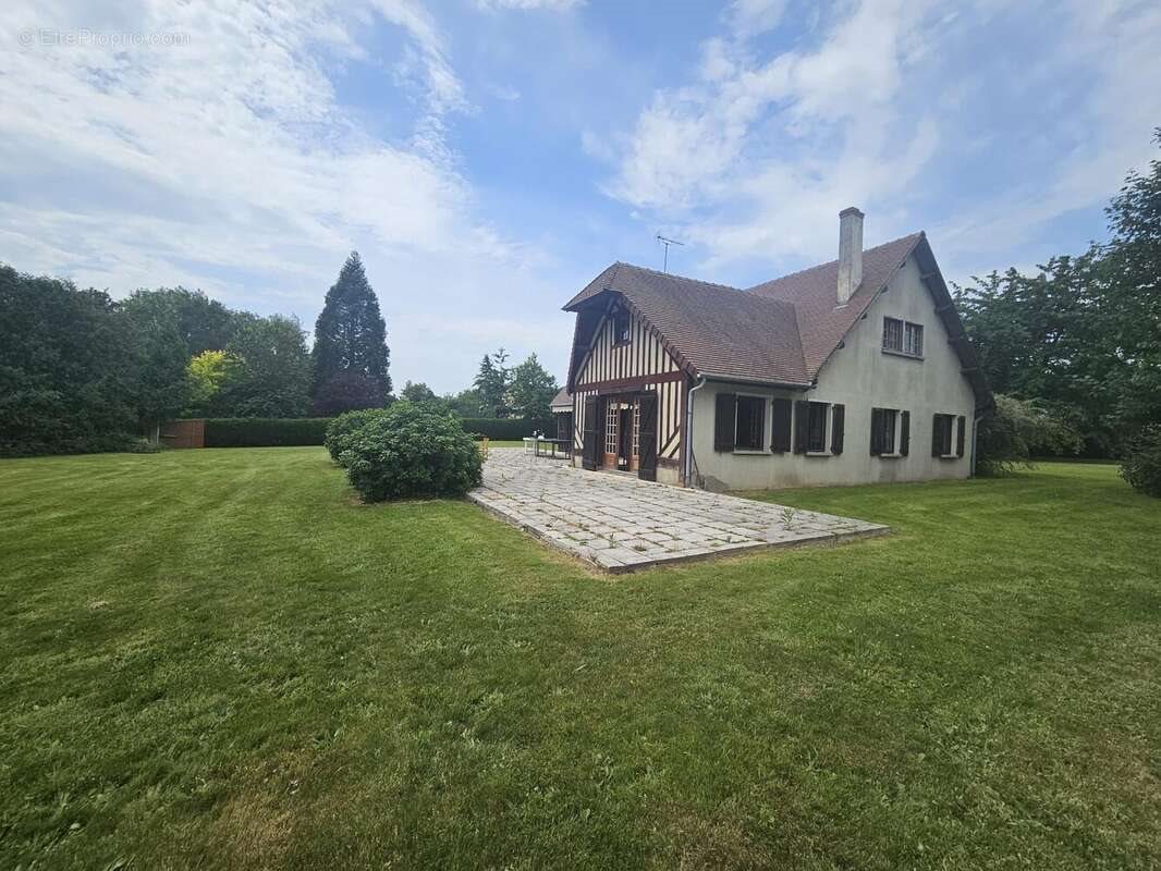 Maison à vendre, 166m², Saint-Philbert-des-Champs