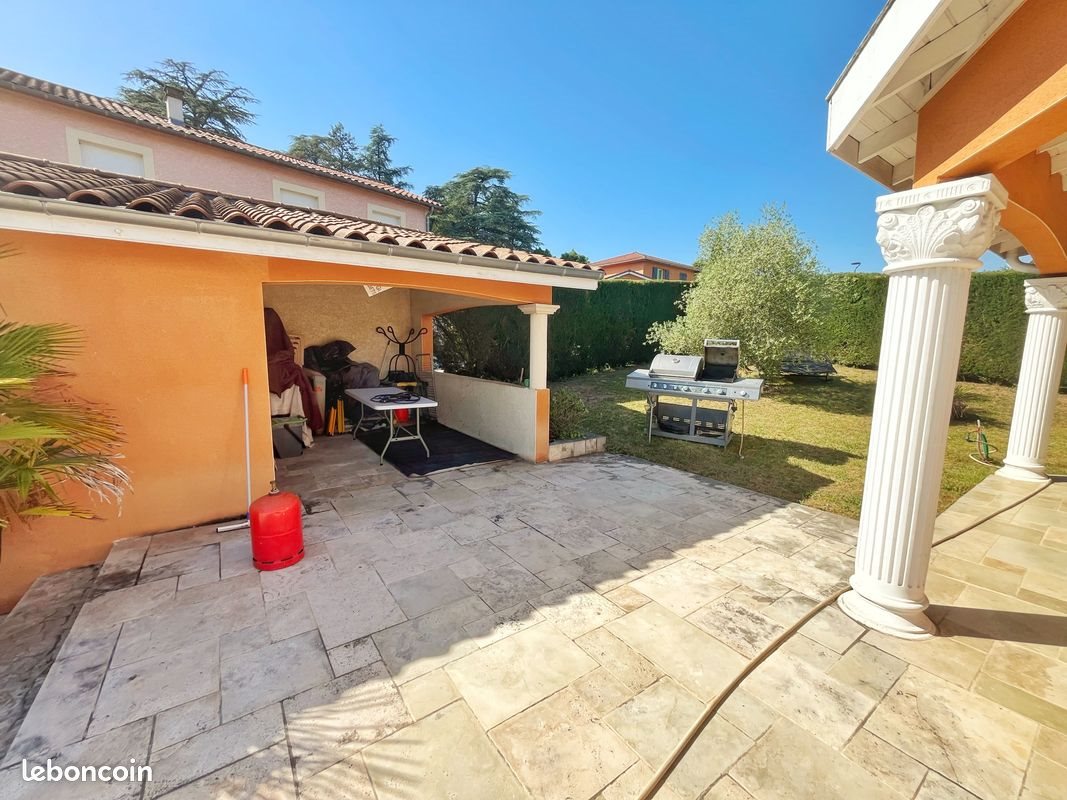 Maison à vendre, 180m², L'Arbresle
