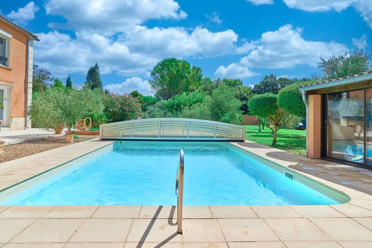 Maison à louer, 286m², Rochefort-du-Gard