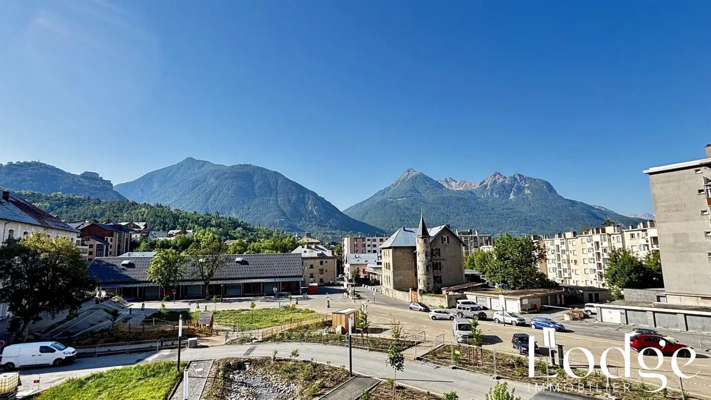 Appartement à vendre, 101m², Briançon