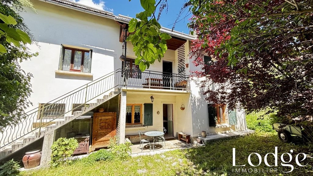 Maison à vendre, 150m², Villar-Saint-Pancrace