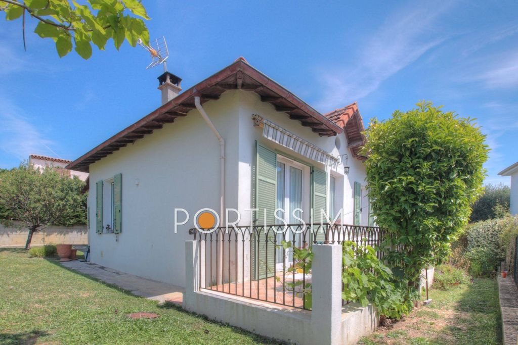 Maison à vendre, 85m², Cagnes-sur-Mer