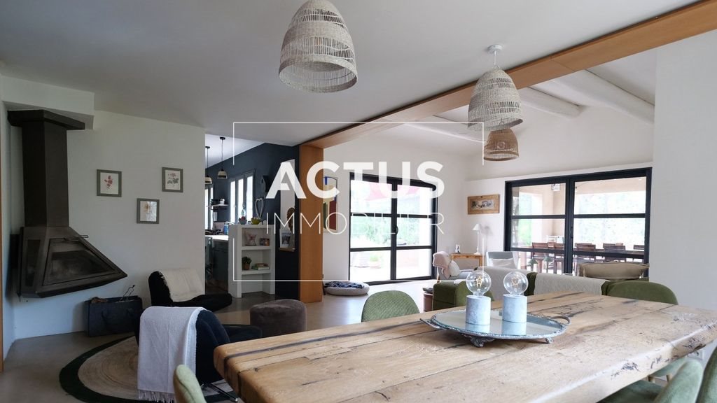 Maison à vendre, 208m², Mallemort