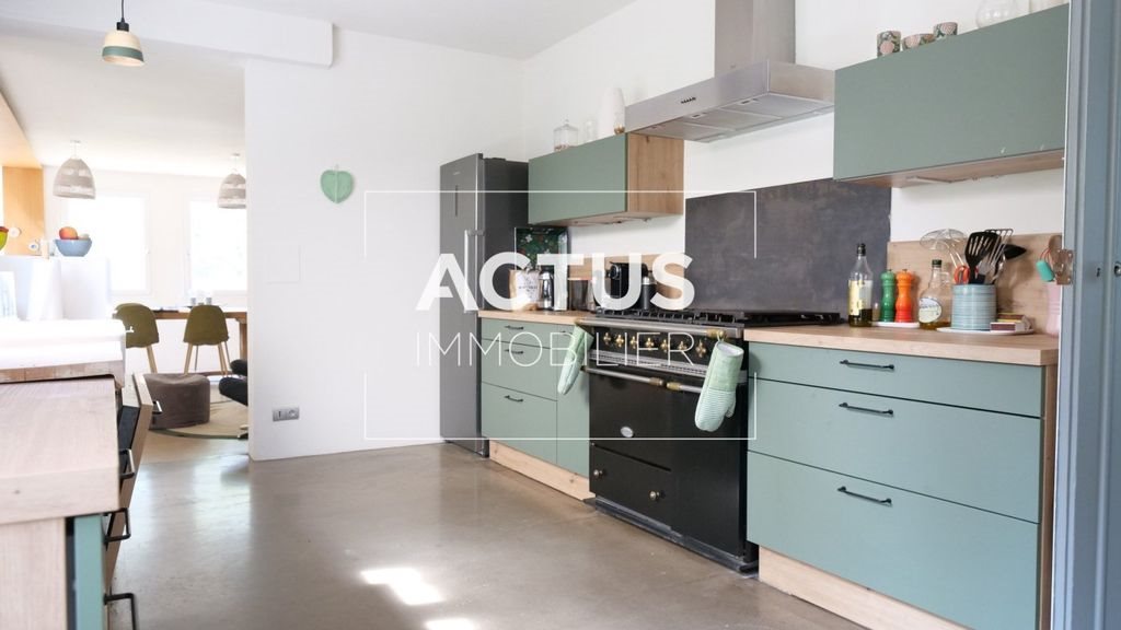 Maison à vendre, 208m², Mallemort