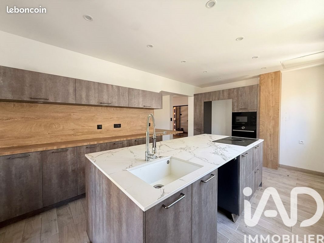 Maison à vendre, 139m², Villeneuve