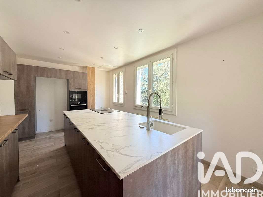 Maison à vendre, 139m², Villeneuve