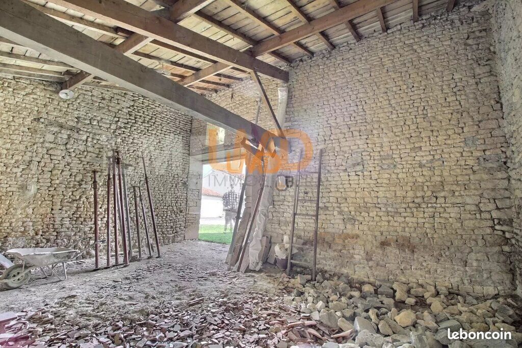 Maison à vendre, 80m², Bazauges