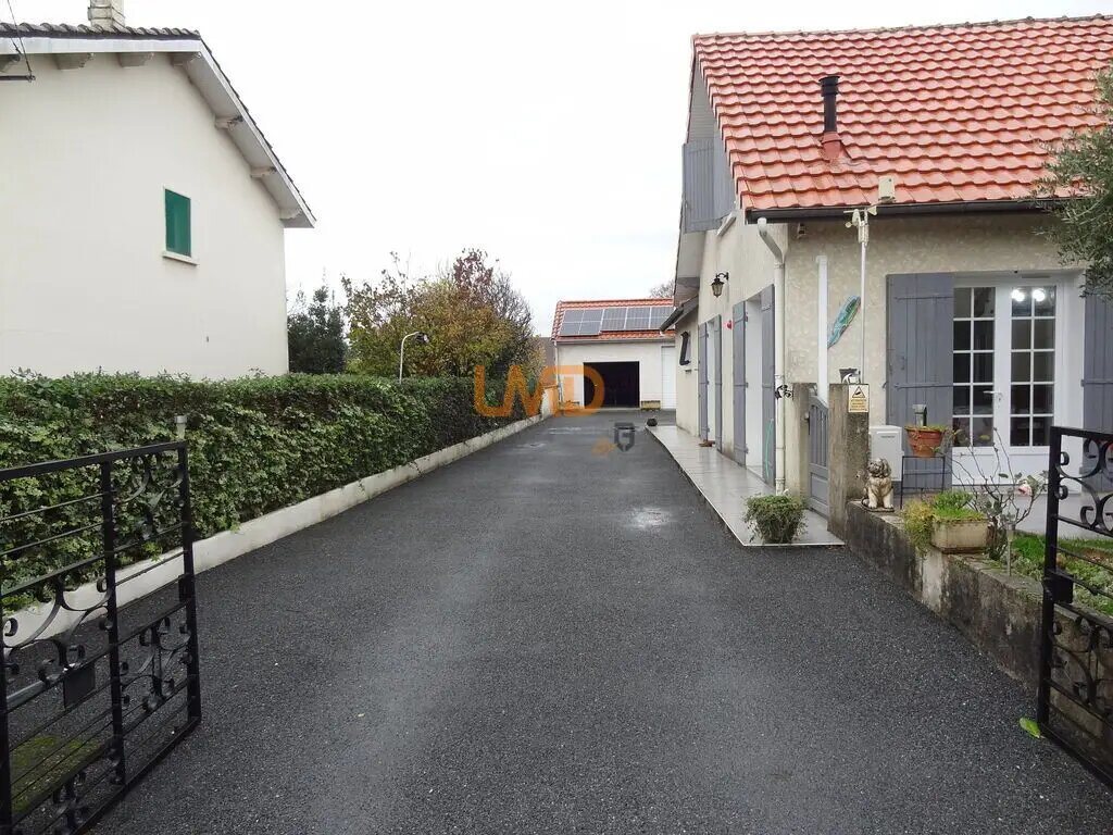 Maison à vendre, 139m², Mussidan