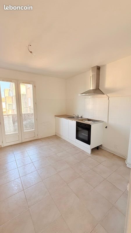Appartement à louer, 130m², Lucciana