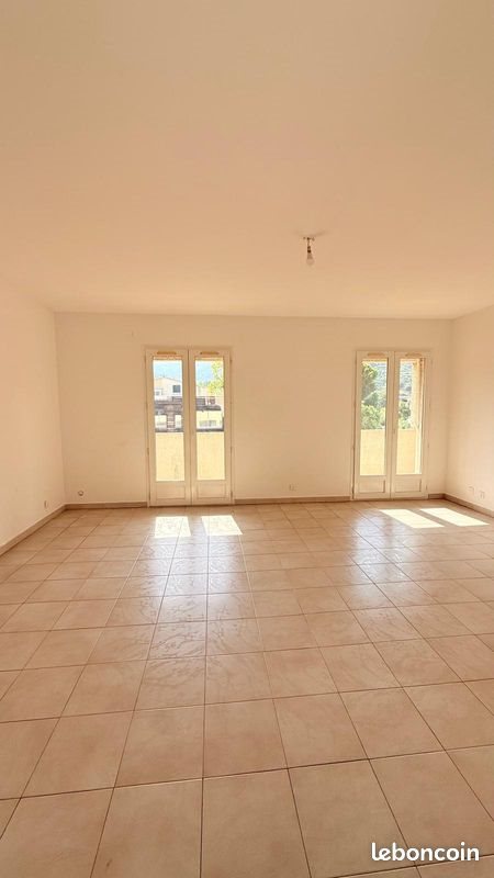 Appartement à louer, 130m², Lucciana