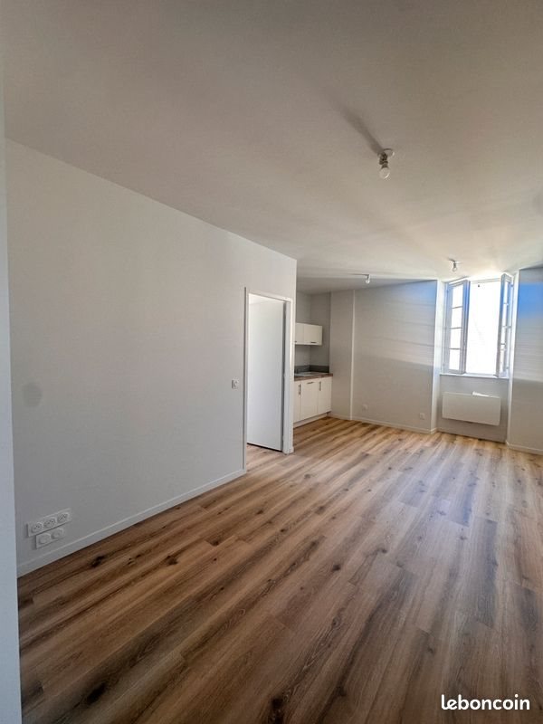 Appartement à louer, 35m², Navarrenx