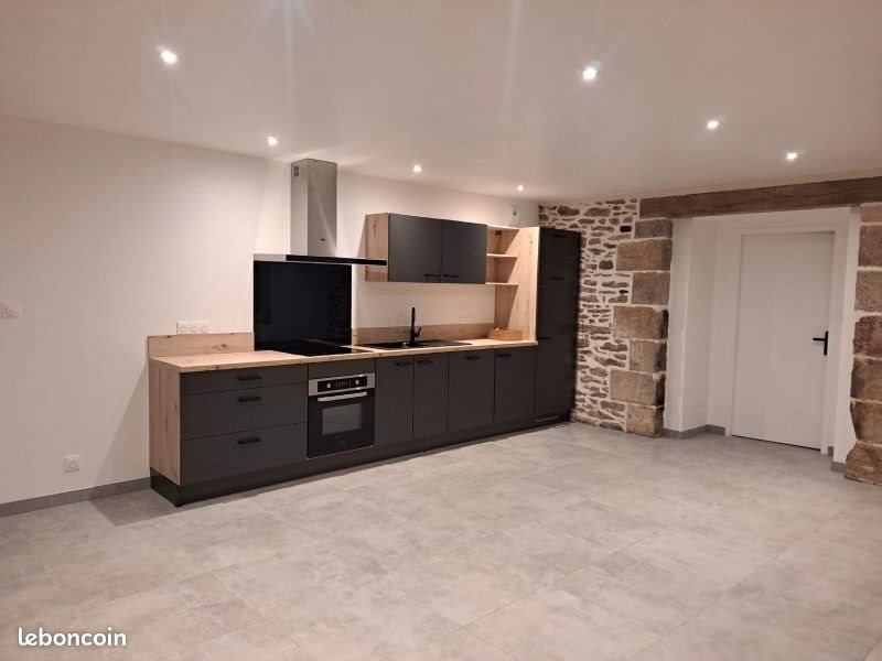 Maison à louer, 100m², Plouguin