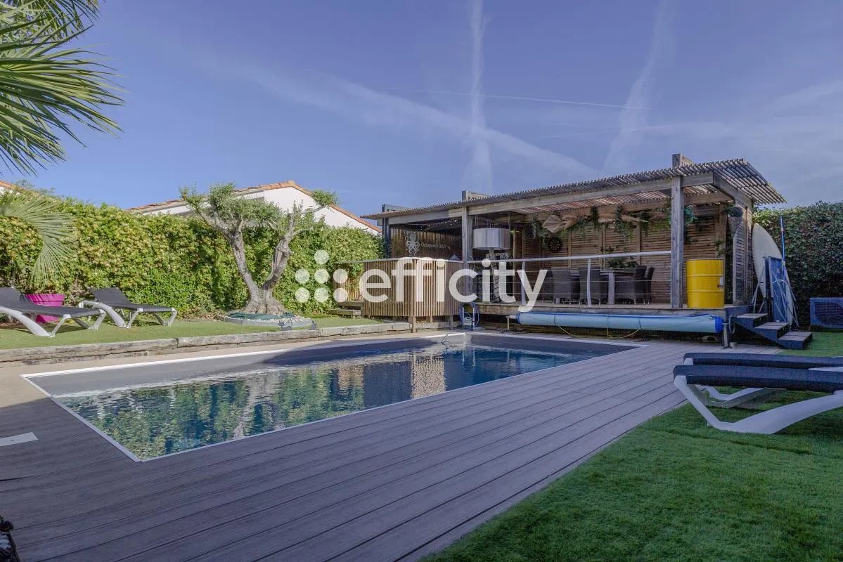 Maison à vendre, 130m², Saint-Xandre