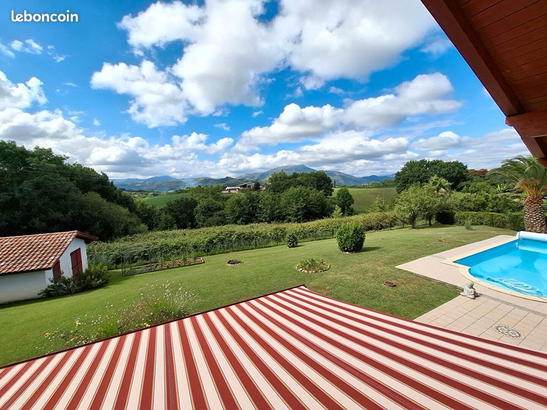 Maison à vendre, 215m², Saint-Pée-sur-Nivelle